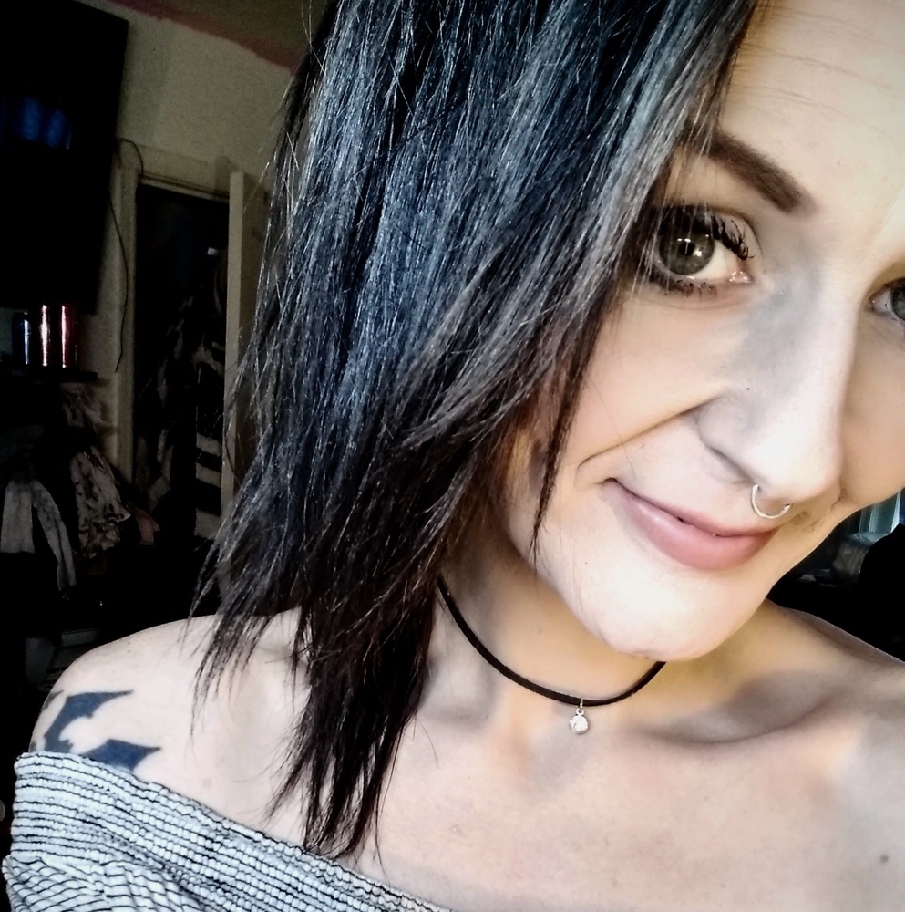 Meet your Posher, Allysa